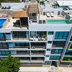 Beautiful 2Bd 2Bth, Ocean Views