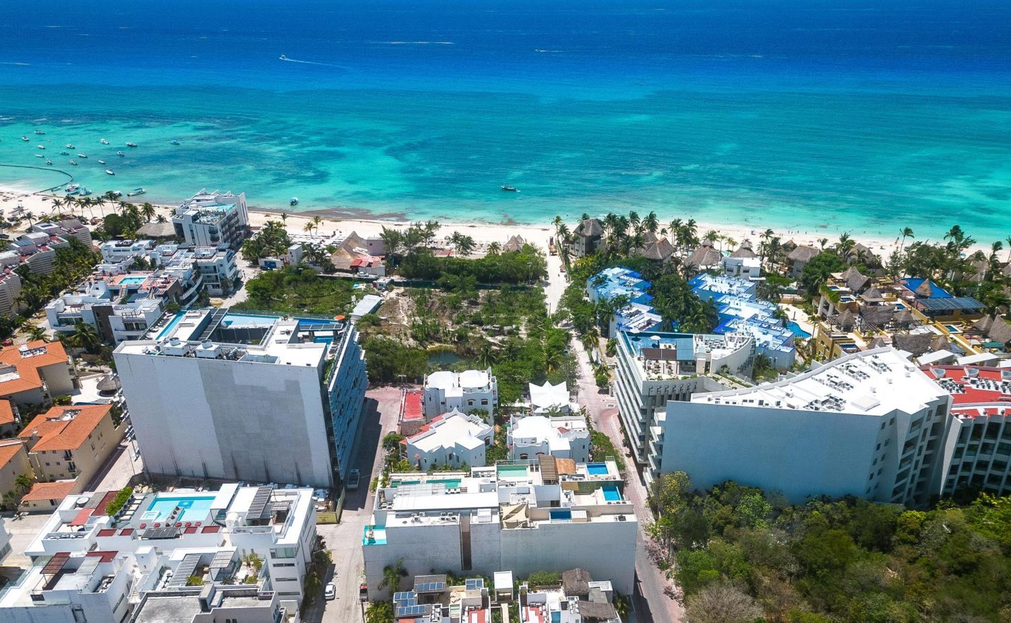 Beautiful 2bd 2bth, Ocean Views Playa del Carmen