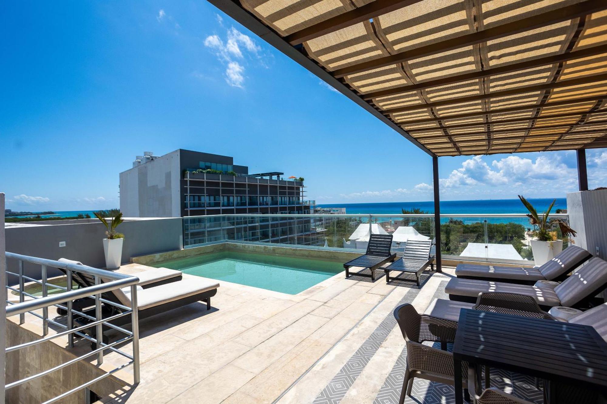 Beautiful 2bd 2bth, Ocean Views *