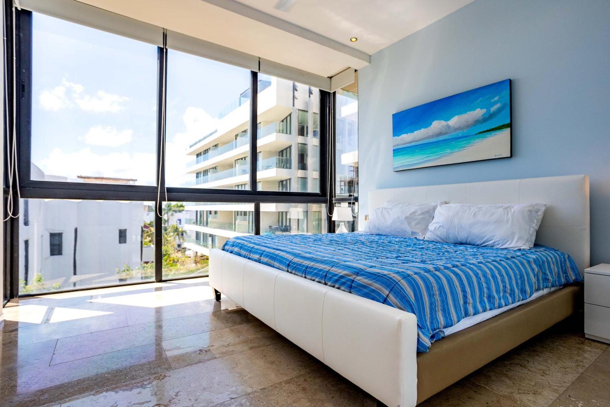 Beautiful 2bd 2bth, Ocean Views *